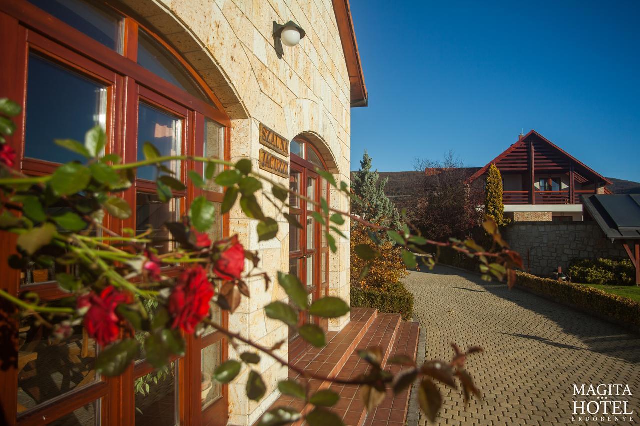 Magita Hotel Basko 외부 사진