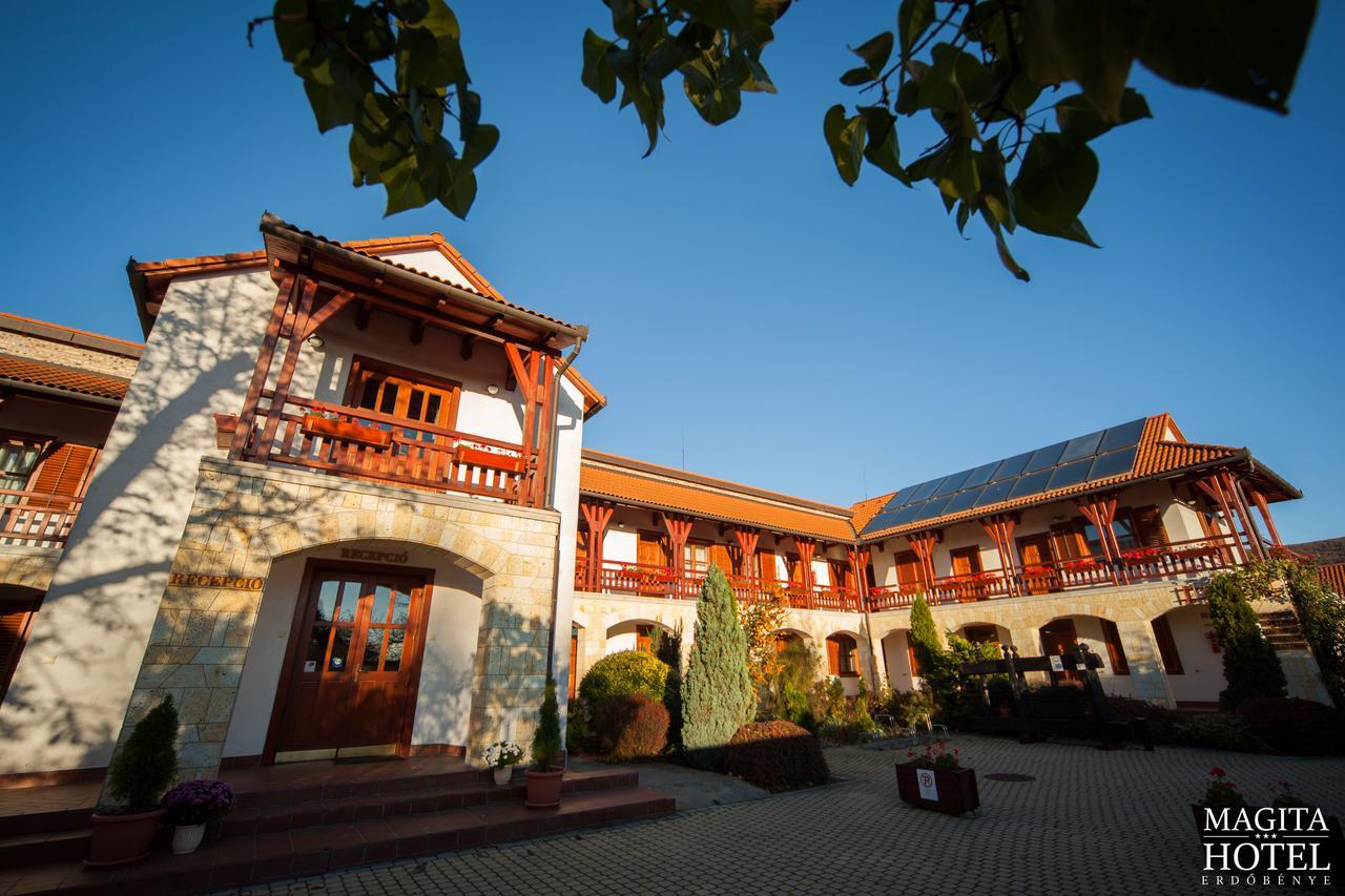 Magita Hotel Basko 외부 사진