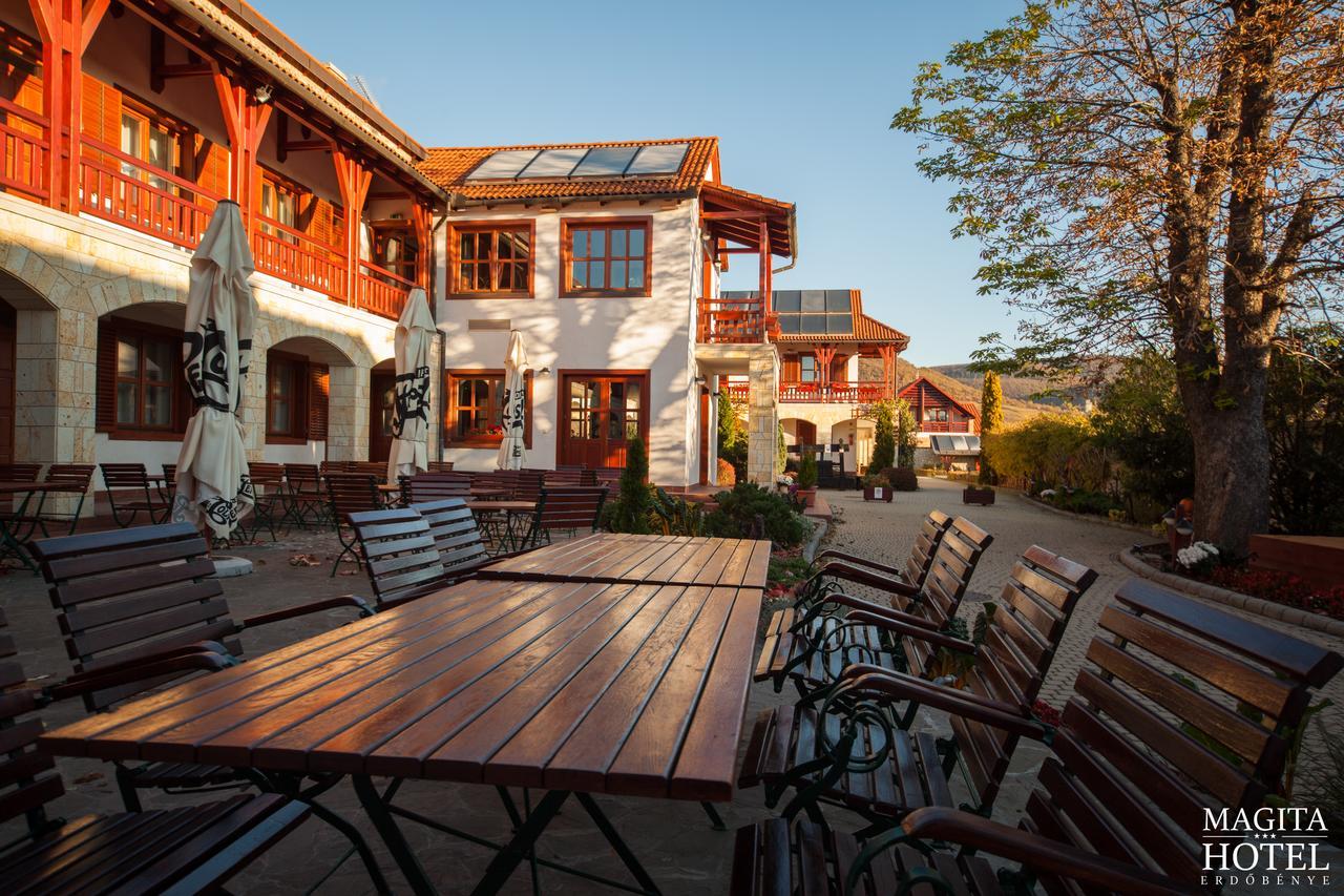 Magita Hotel Basko 외부 사진