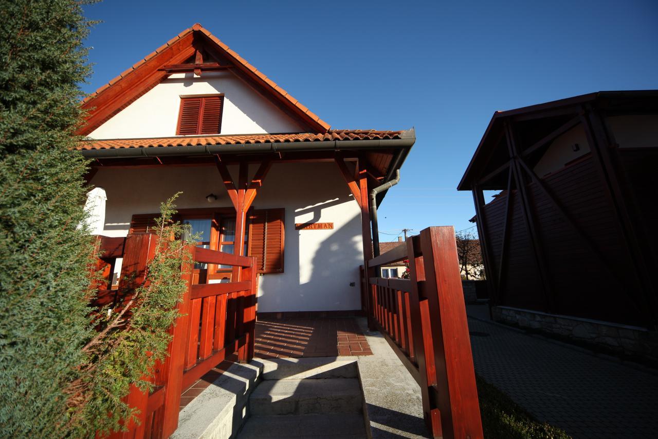 Magita Hotel Basko 외부 사진